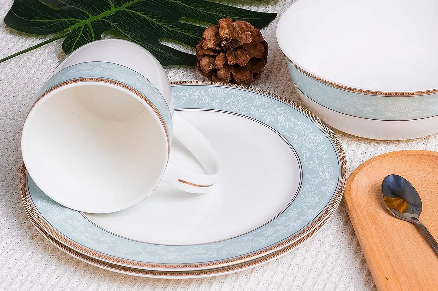 Bone China Dinnerware Set With Relief Pattern And Gilt Edges