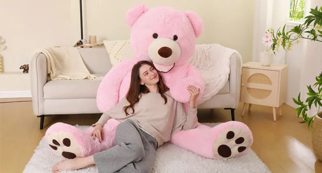 Giant Plush Teddy Bear for Couples and Baby Showers