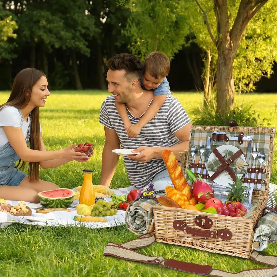 Picnic Basket for 2 with Blanket, Willow Picnic Basket Set with Shoulder StrapampWine Pouch, Large Willow Hamper with Insulated