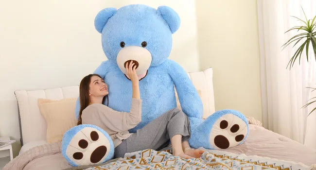 Giant Plush Teddy Bear for Couples and Baby Showers