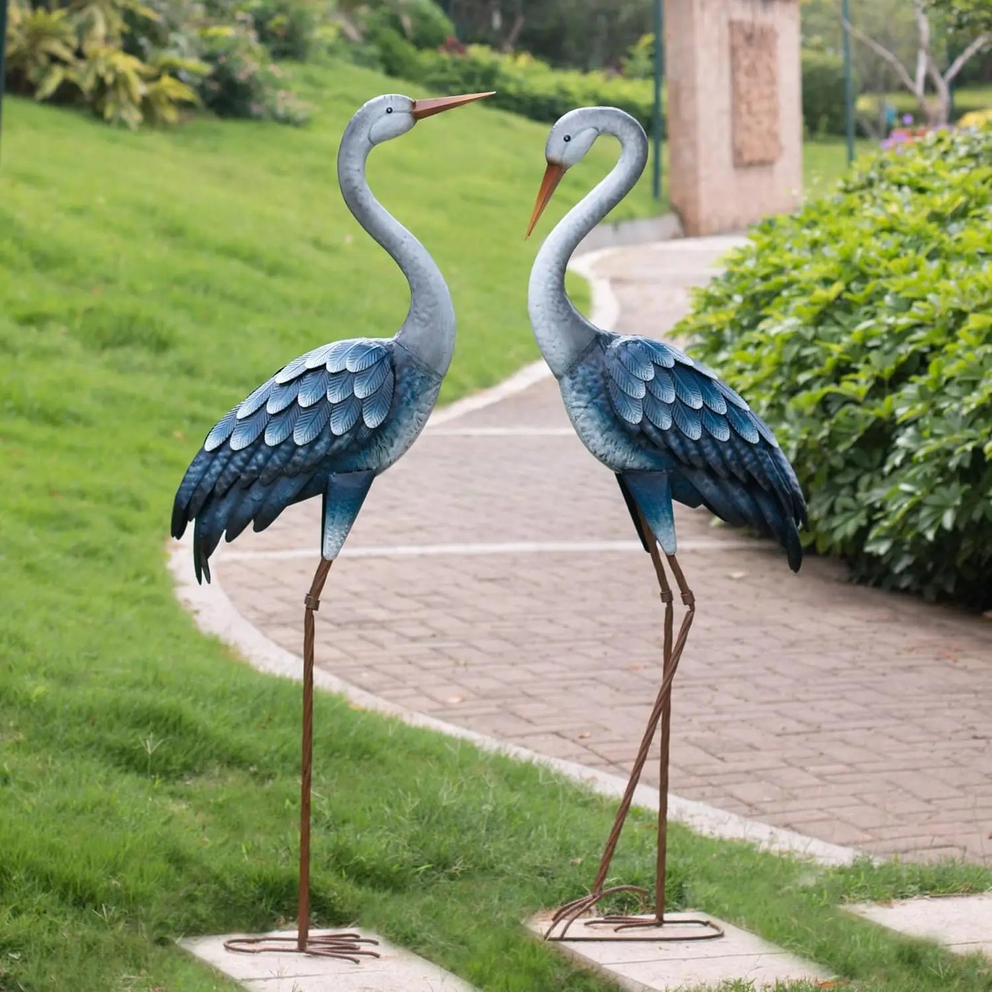 Metal Crane Yard Statue Garden Pond Outdoor Decor Ornament