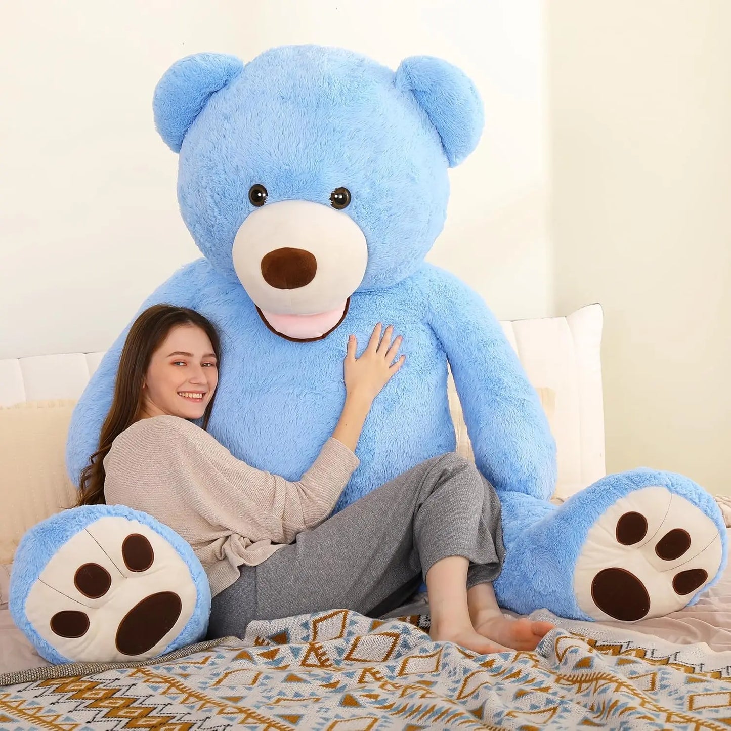 Giant Plush Teddy Bear for Couples and Baby Showers