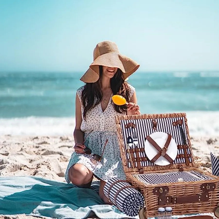 Wicker Picnic Basket for Two with Blanket & Wine Pouch | Outdoor Picnic Set